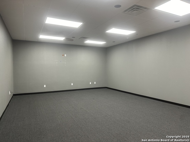 12223 San Pedro Ave Property Photo 12
