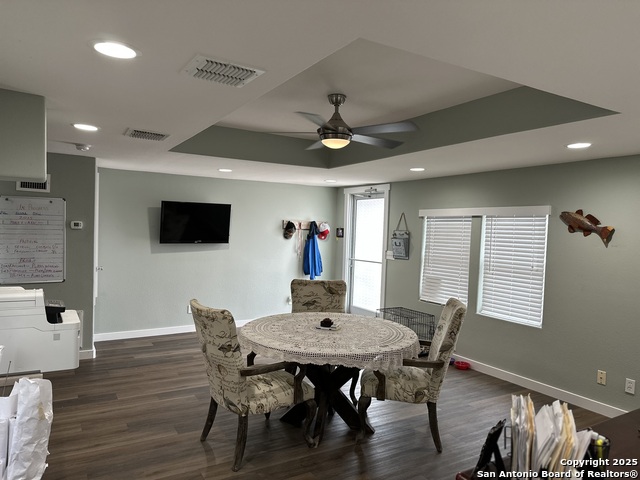 310 E Concho Property Photo 5