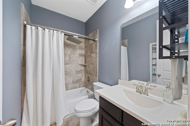 29103 Porch Swing Property Photo 18