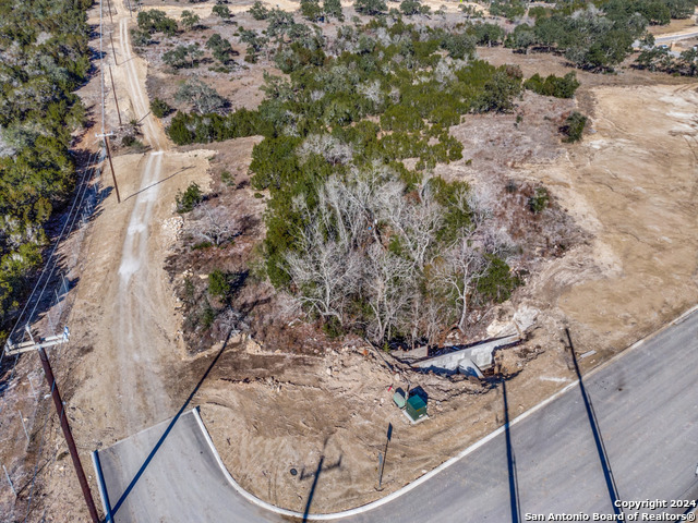 11317 Sloanes Ridge Property Photo 2