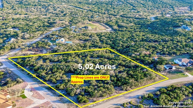 Undefined Property Photo 1