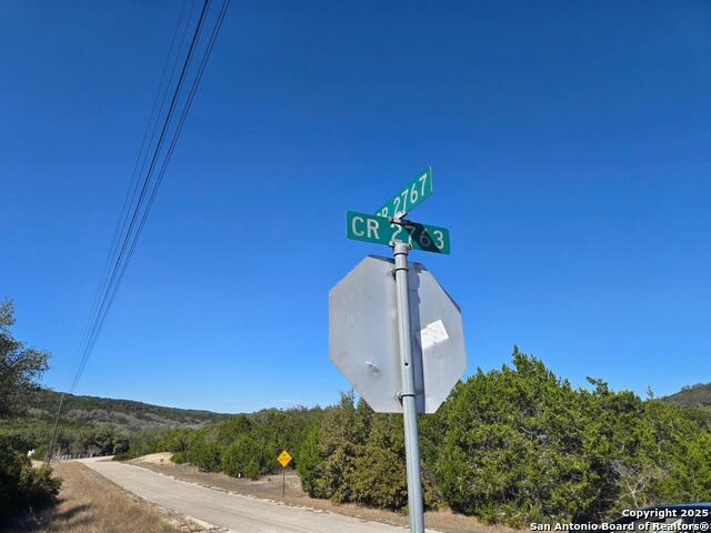 457 County Road 2767 Property Photo 5