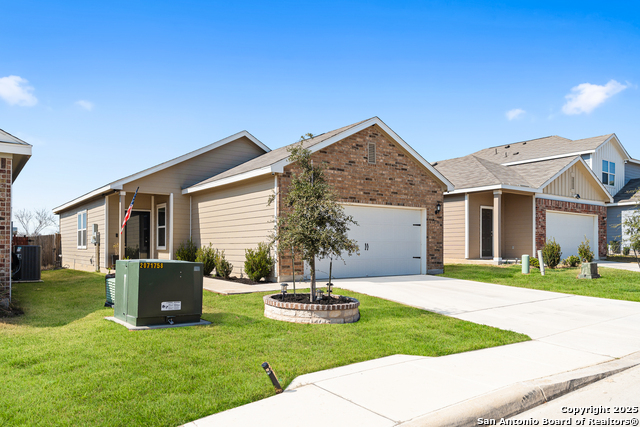 12736 Cygnus Property Photo 5