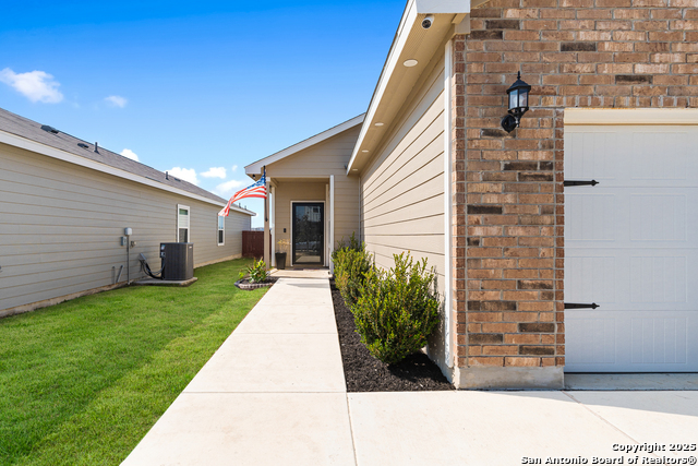 12736 Cygnus Property Photo 6