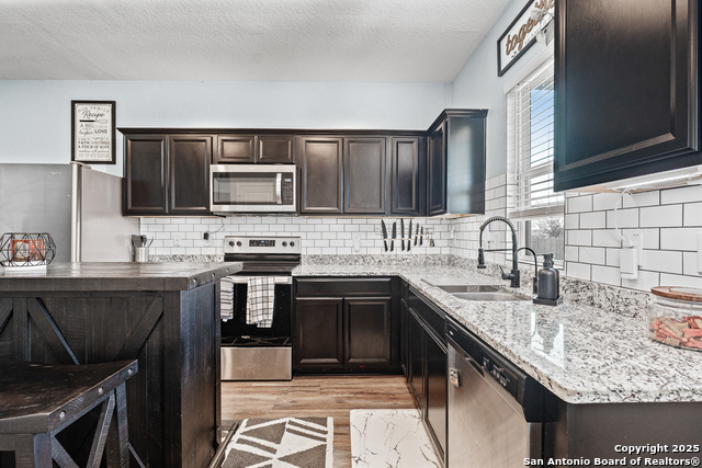 12736 Cygnus Property Photo 11