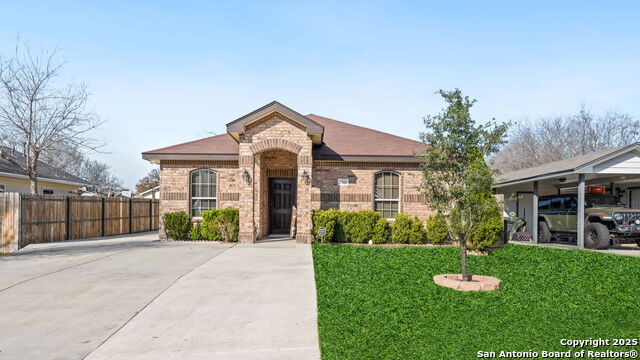 3315 Avoca Dr Property Photo