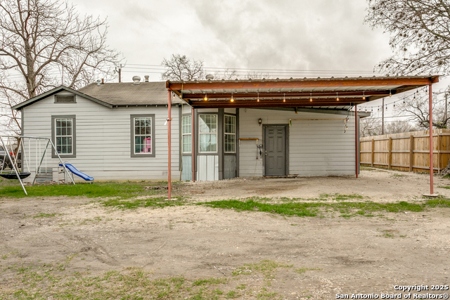 871 Gillette Blvd Property Photo 20