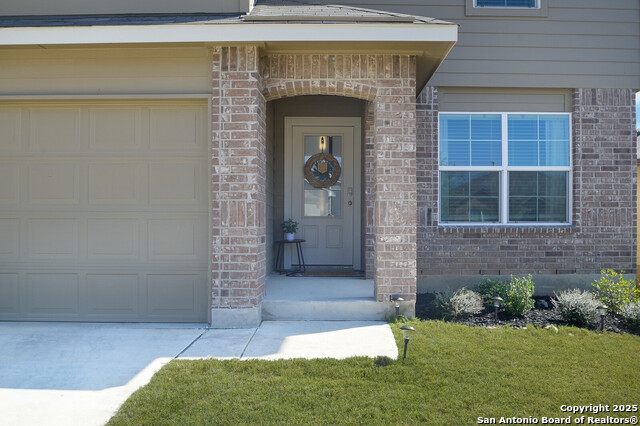 177 Firetail Property Photo 3