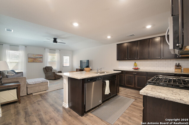 177 Firetail Property Photo 6