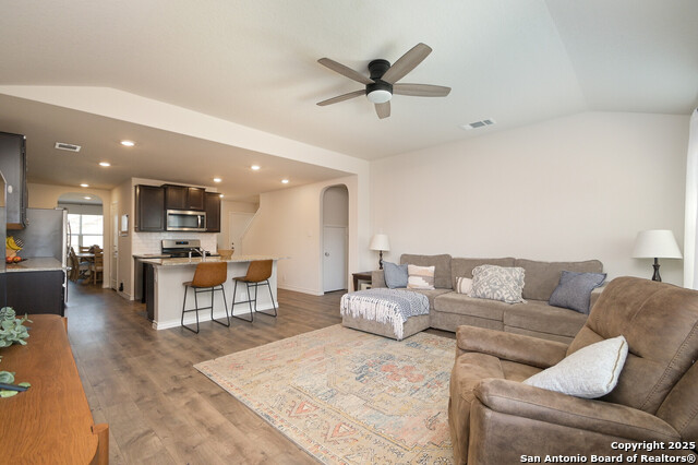 177 Firetail Property Photo 11