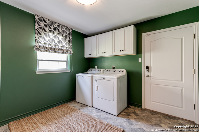 321 Village View Property Photo 20