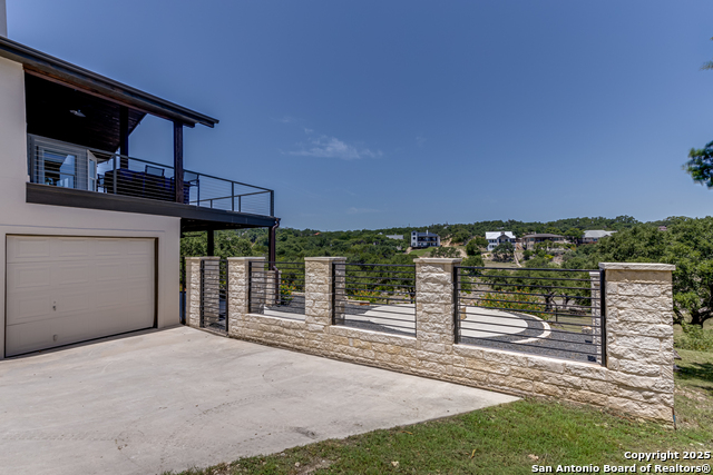 321 Village View Property Photo 38