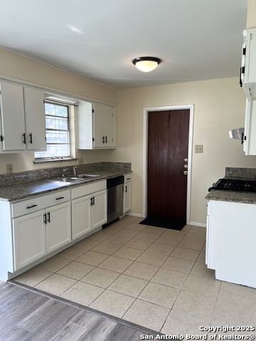 5130 Coral Mist Property Photo 3
