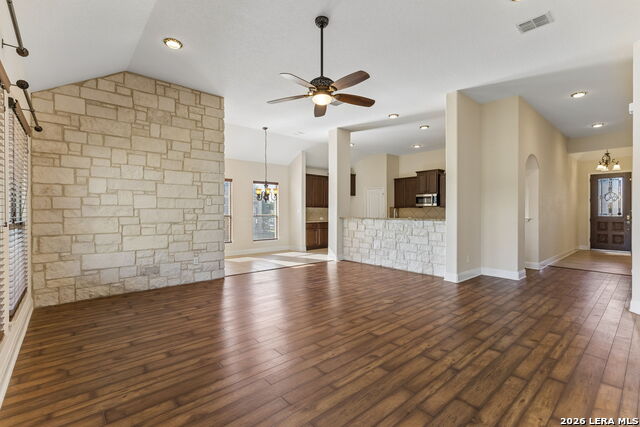 6963 Hallie Heights Property Photo 12