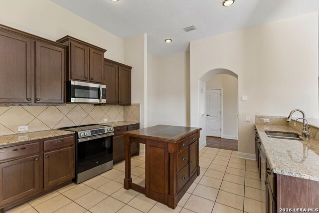 6963 Hallie Heights Property Photo 18