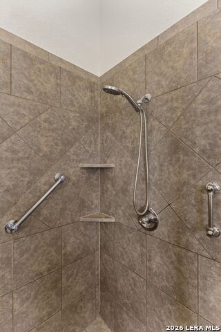 6963 Hallie Heights Property Photo 36