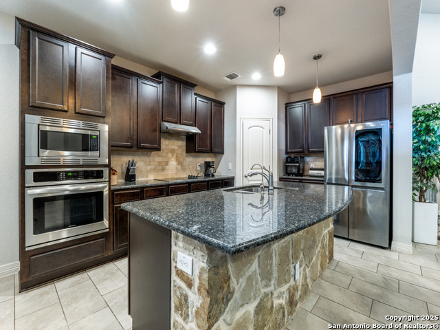 1728 Fall View Property Photo 1