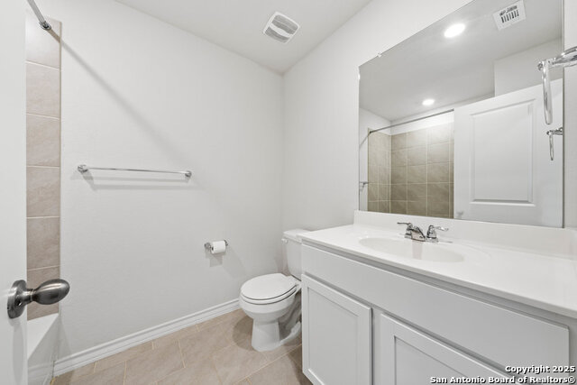 5604 Chase Falls Property Photo 25