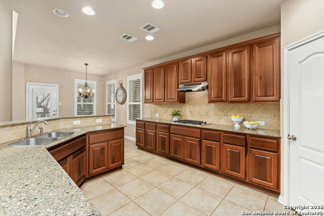 3606 Marlark Pass Property Photo 8