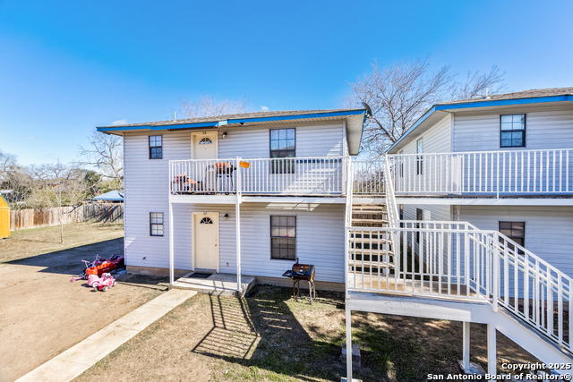 927 W Formosa Blvd Property Photo 10