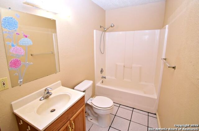 927 W Formosa Blvd Property Photo 28