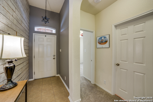 9050 Herman Hollow Property Photo 4