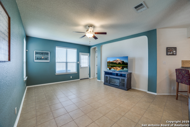 9050 Herman Hollow Property Photo 6