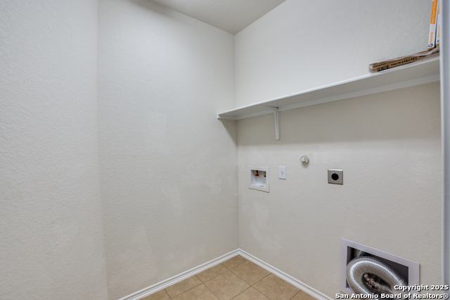 9050 Herman Hollow Property Photo 25