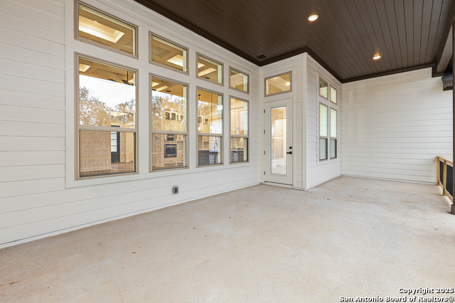 189 James Property Photo 24