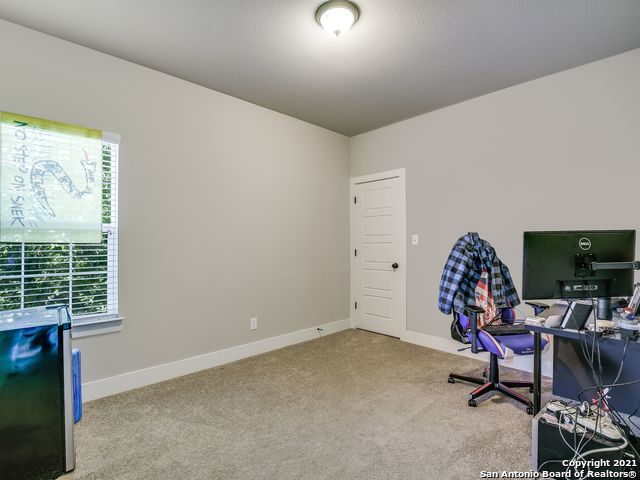 926 Martin Luther King Dr Property Photo 20