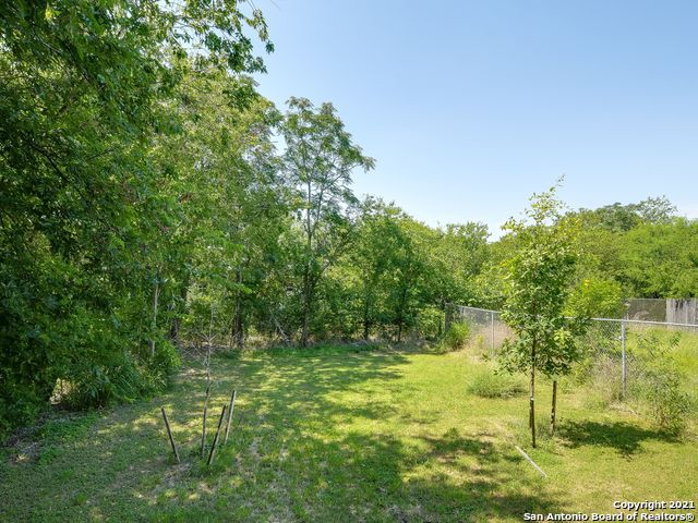 926 Martin Luther King Dr Property Photo 30
