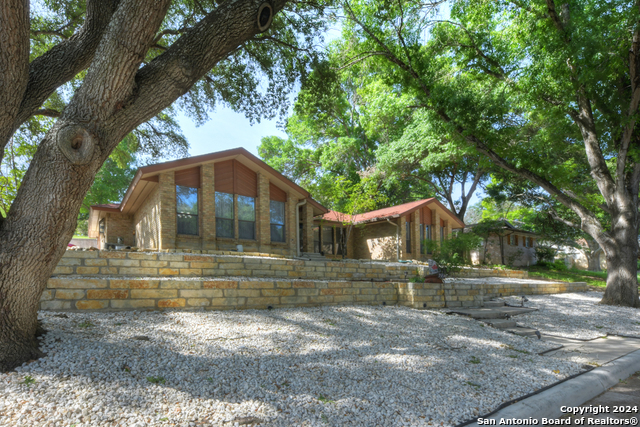 6022 Northgap St Property Photo 1