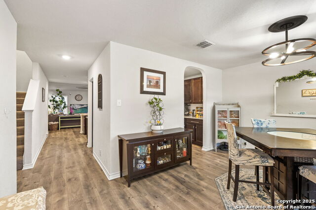 10015 Moon Shine Property Photo 5