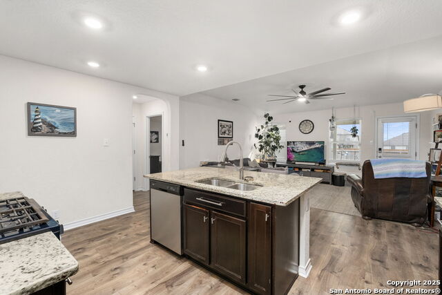 10015 Moon Shine Property Photo 11