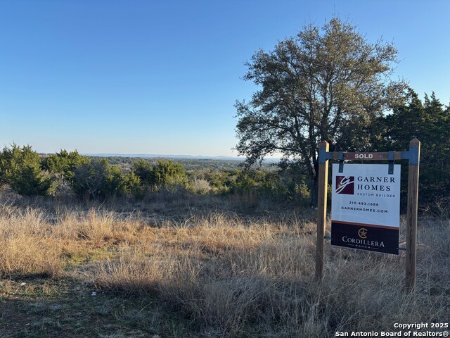4 Meridian Property Photo 1