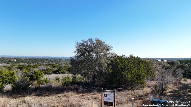 4 Meridian Property Photo 9