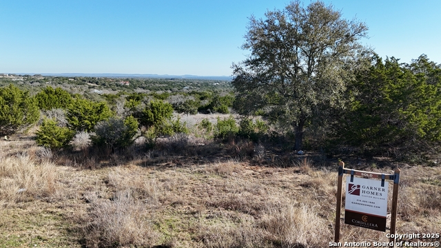 4 Meridian Property Photo 10