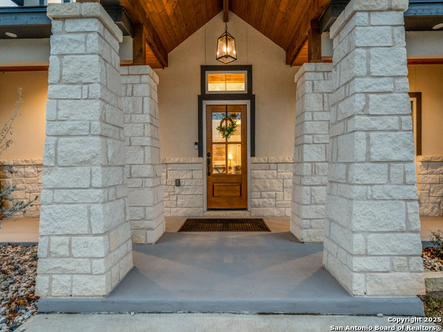 164 Crescent Rdg Property Photo 4