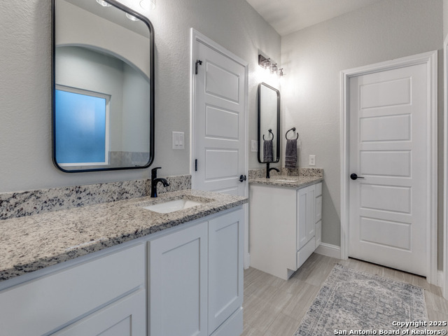 164 Crescent Rdg Property Photo 15