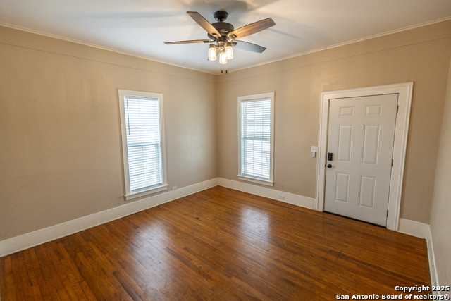 219 S Pickford Property Photo 10
