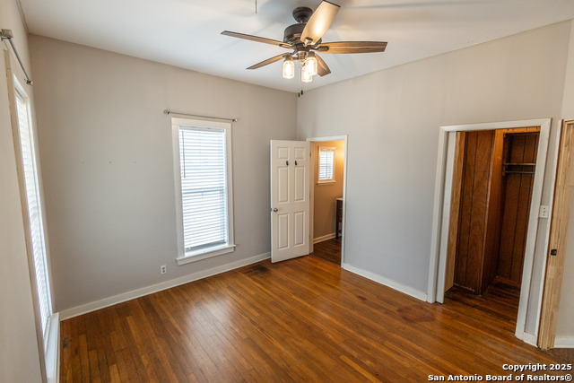 219 S Pickford Property Photo 17