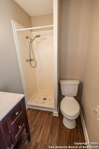 219 S Pickford Property Photo 18
