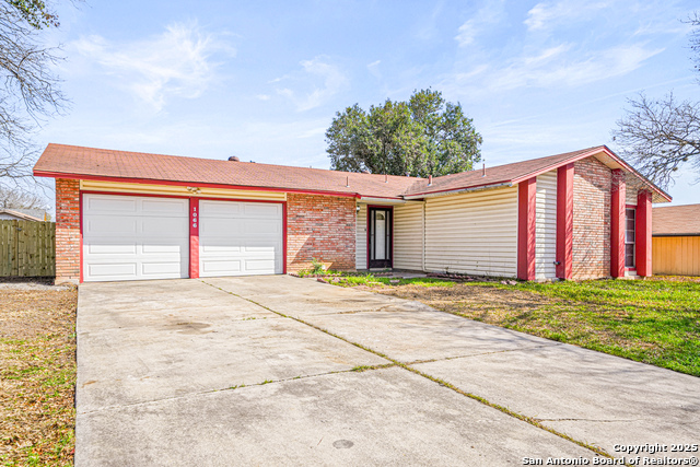 1066 Honey Tree St Property Photo