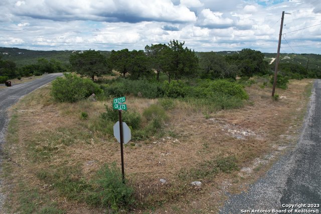 1124 COUNTY ROAD 273 Property Photo 1