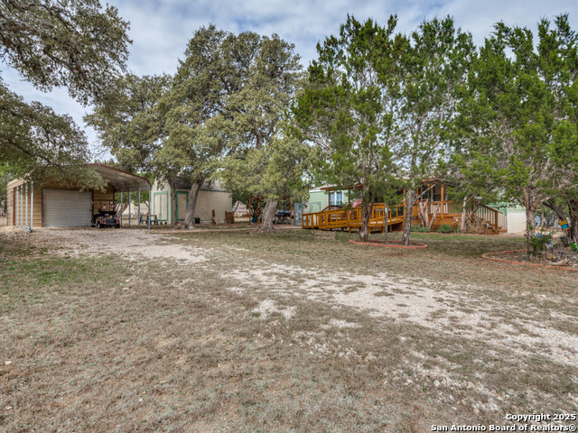 528 Pr 1516 Property Photo