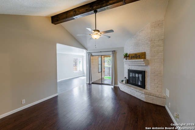 8627 Pendragon St Property Photo 3