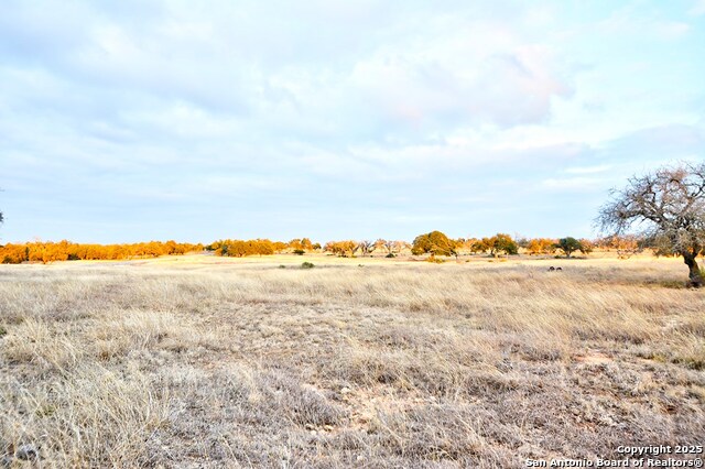 -- Oryx View Dr. Property Photo 3