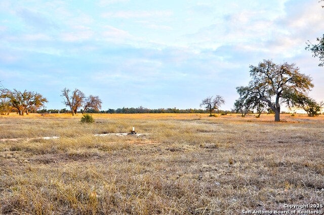 -- Oryx View Dr. Property Photo 6