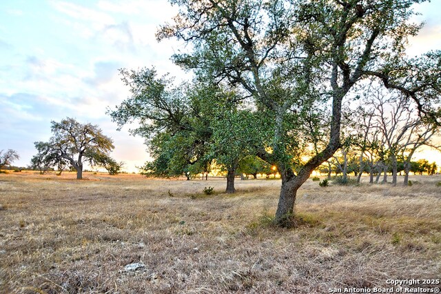 -- Oryx View Dr. Property Photo 7