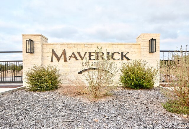 -- Oryx View Dr. Property Photo 12